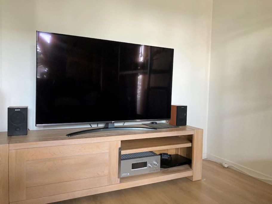 Appartement 87 M2 - 3 Chambres - 6 Personnes - Proche Paris - Parking Gratuit Asnières Dış mekan fotoğraf